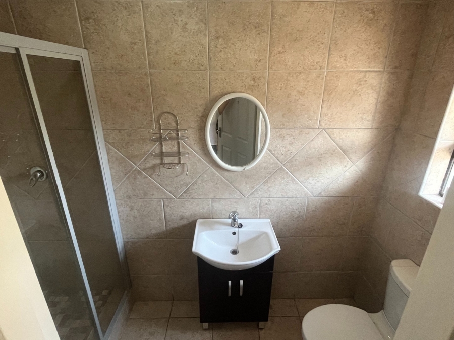 4 Bedroom Property for Sale in Maselspoort Free State